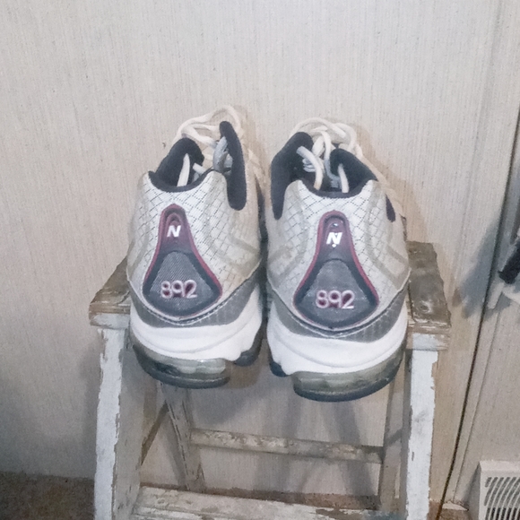 New balance 892 - Picture 3 of 6